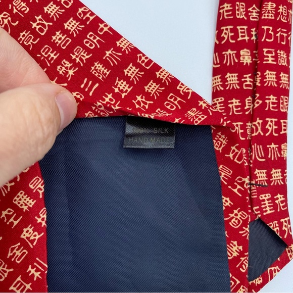 Kai Long Hand Made 100% Silk Tie Red Gold Chinese Characters New Year Good Luck - Picture 6 of 8